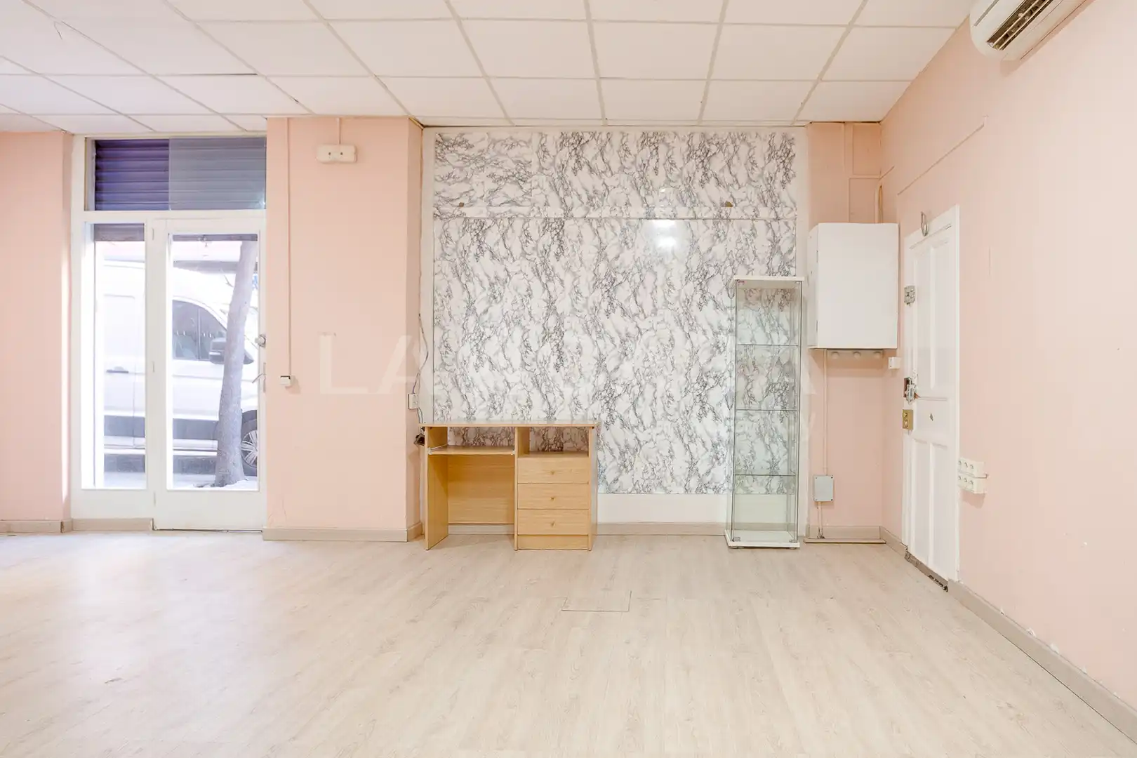 Local en venda en L'Hospitalet de Llobregat