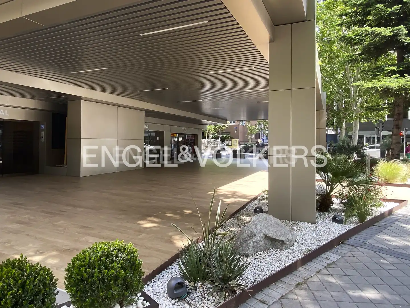 Terrace of Flat for rent in Madrid  with Air Conditioner and Heating