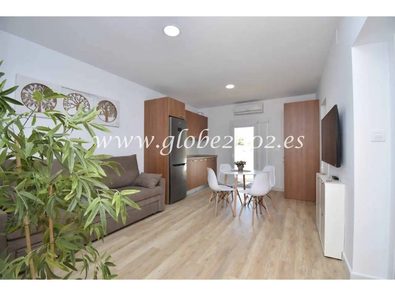 Apartment with pool to rent in La Barrosa, imagen 6