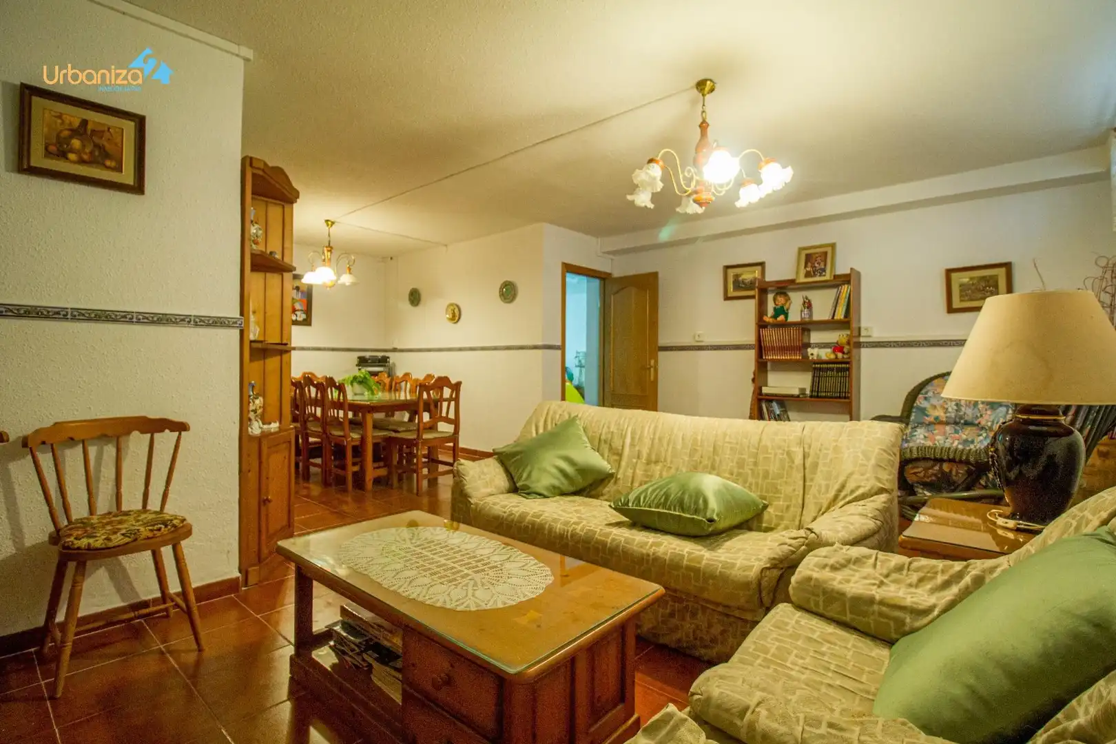 Sala d'estar de Casa o xalet en venda en Badajoz amb Aire condicionat, Jardí privat i Terrassa