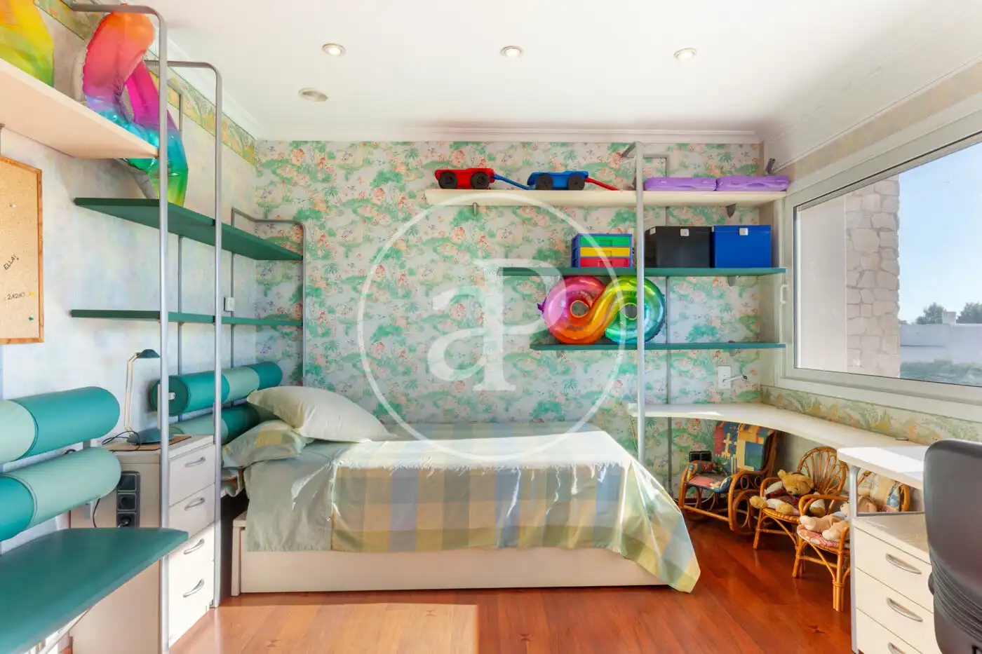 Habitación de Casa o chalet en venta en Serra con Aire acondicionado, Calefacción y Jardín privado