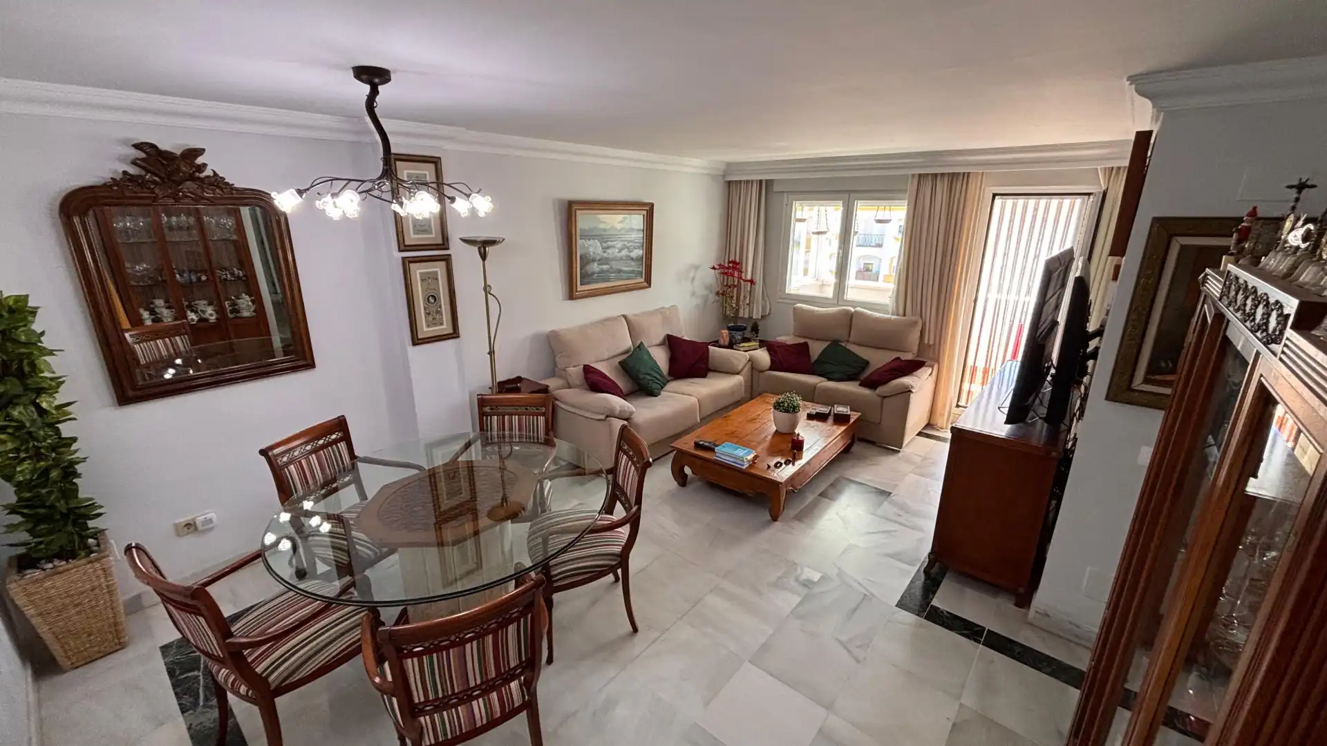 Penthouse with terrace for sale in Milla de Oro, imagen 4