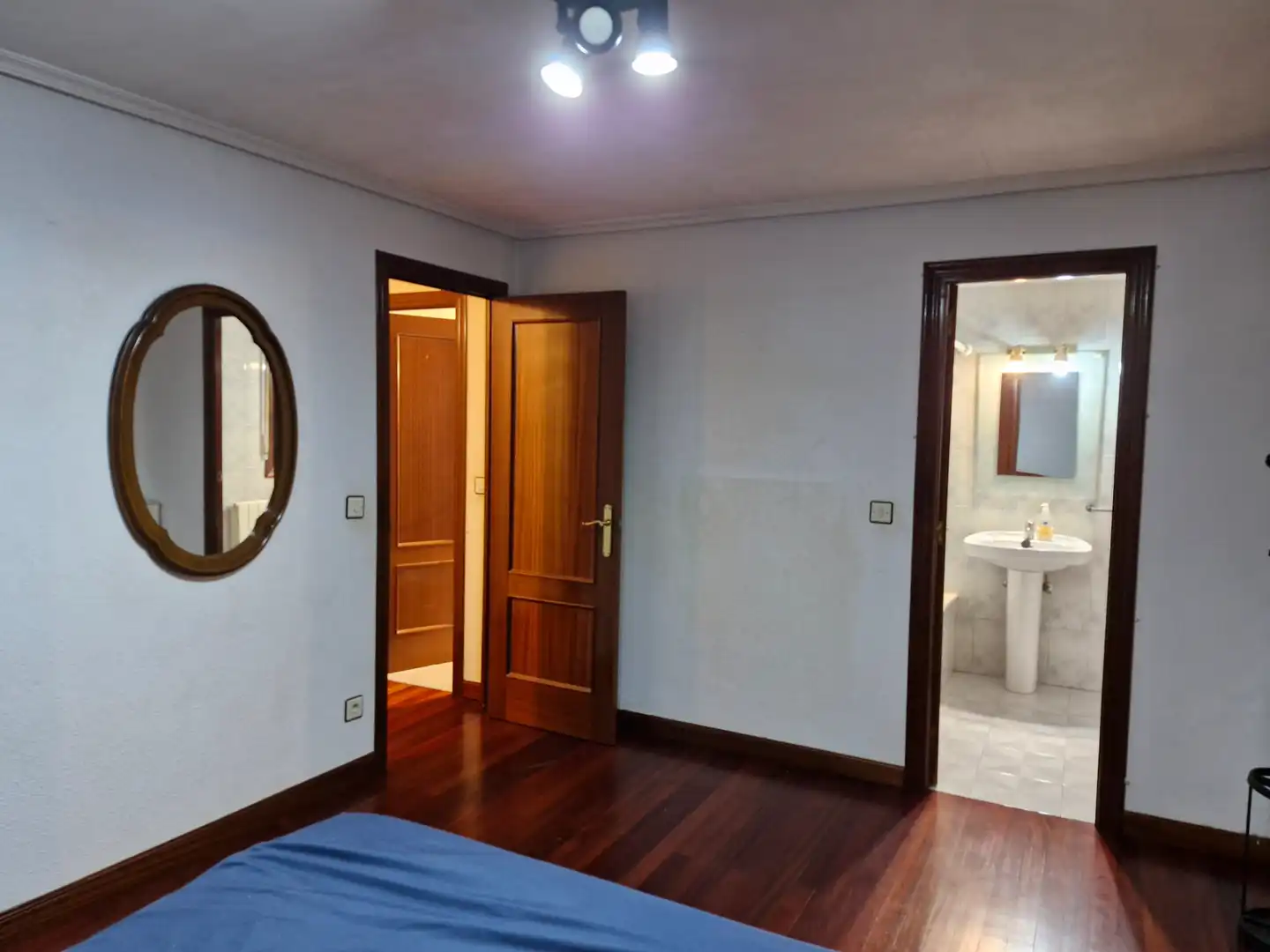 Piso de alquiler en Valle de Mena con Calefacción, Parquet y Amueblado