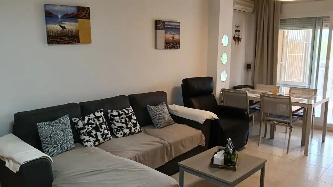 Appartement compact avec terrasse à vendre à Avinguda Arnau Bosquets 9, imagen 4