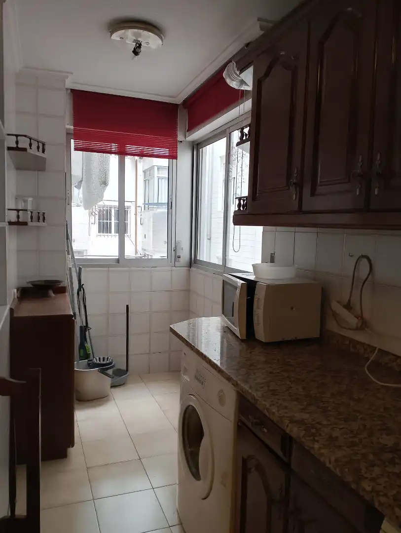 Cocina de Piso en venta en Santander con Calefacción, Parquet y Trastero