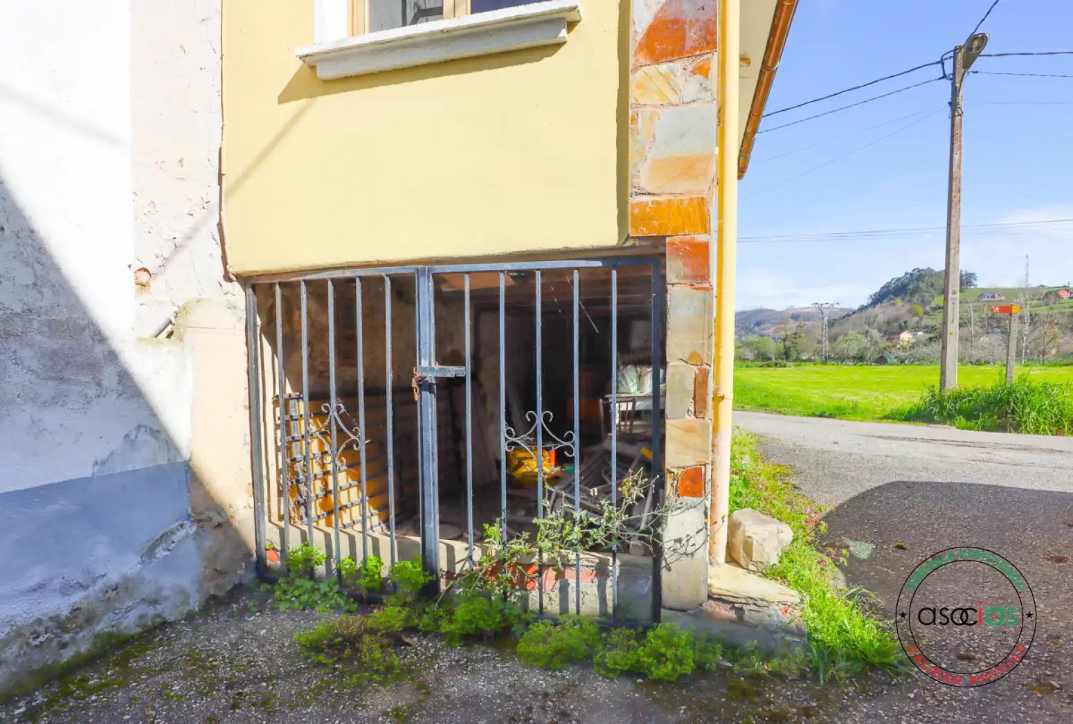 Vista exterior de Casa o chalet en venta en Valdés - Luarca con Calefacción, Jardín privado y Parquet