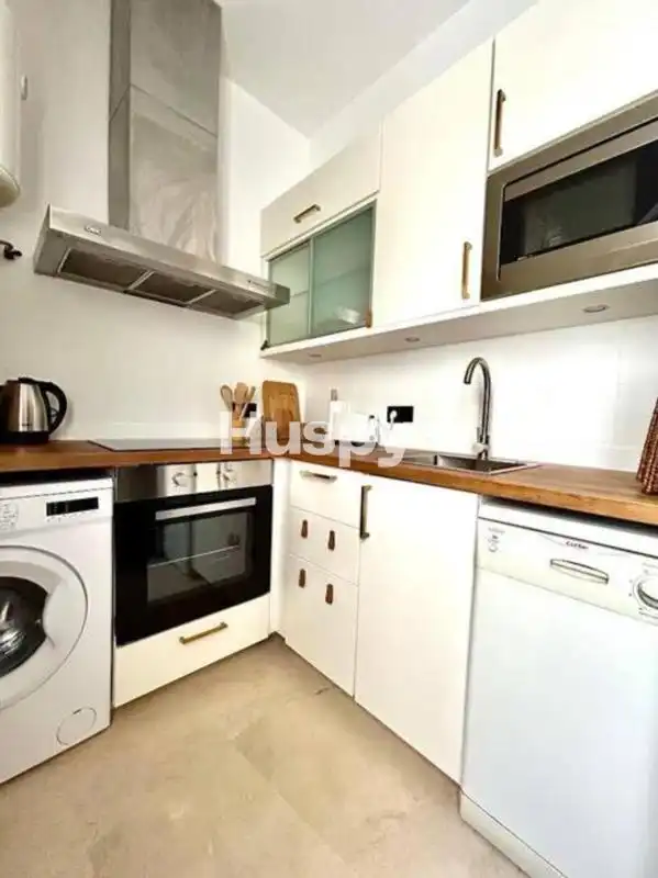 Kitchen of Flat for sale in Casco Antiguo
