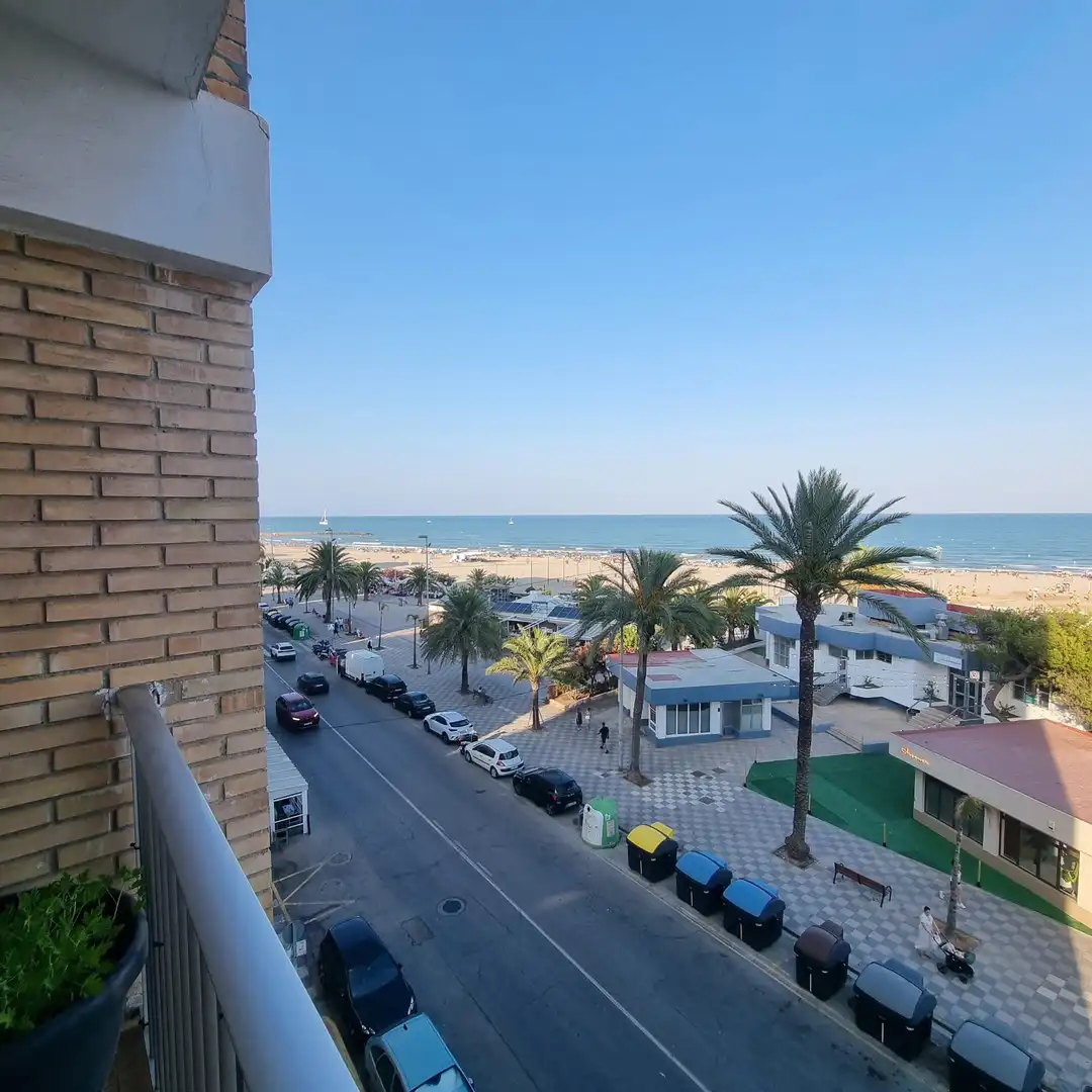 Vista exterior de Apartament de lloguer en Sagunto / Sagunt amb Aire condicionat, Terrassa i Moblat