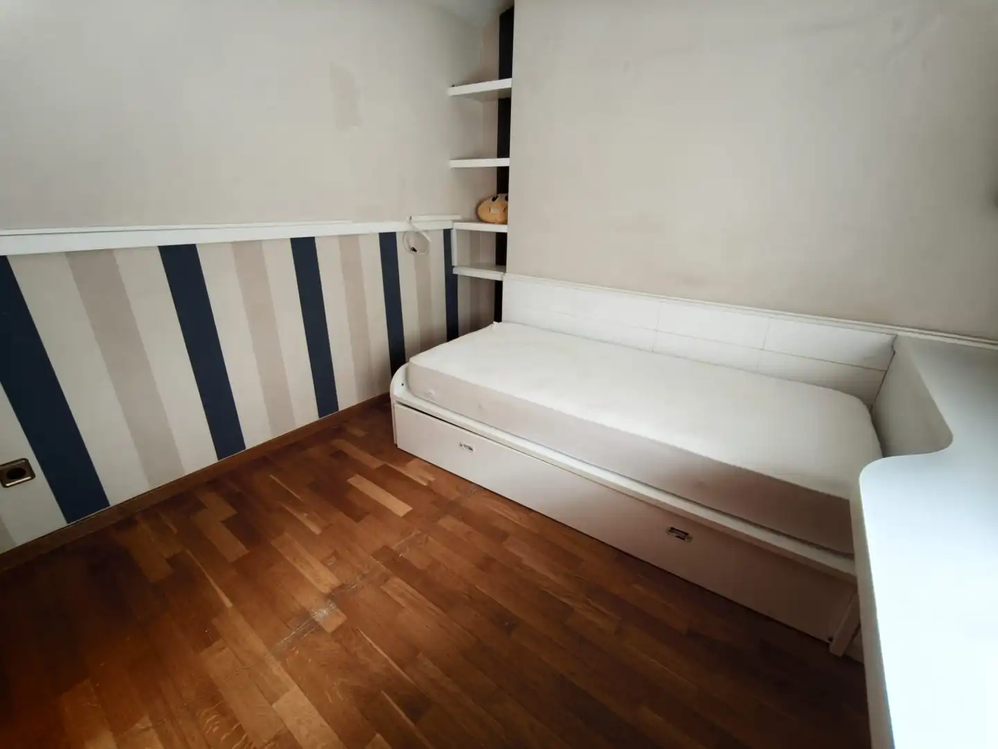 Dormitori de Dúplex en venda en Albacete amb Calefacció, Parquet i Jacuzzi
