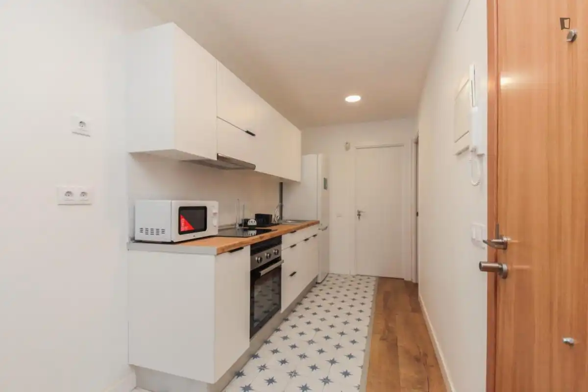Room in Centre