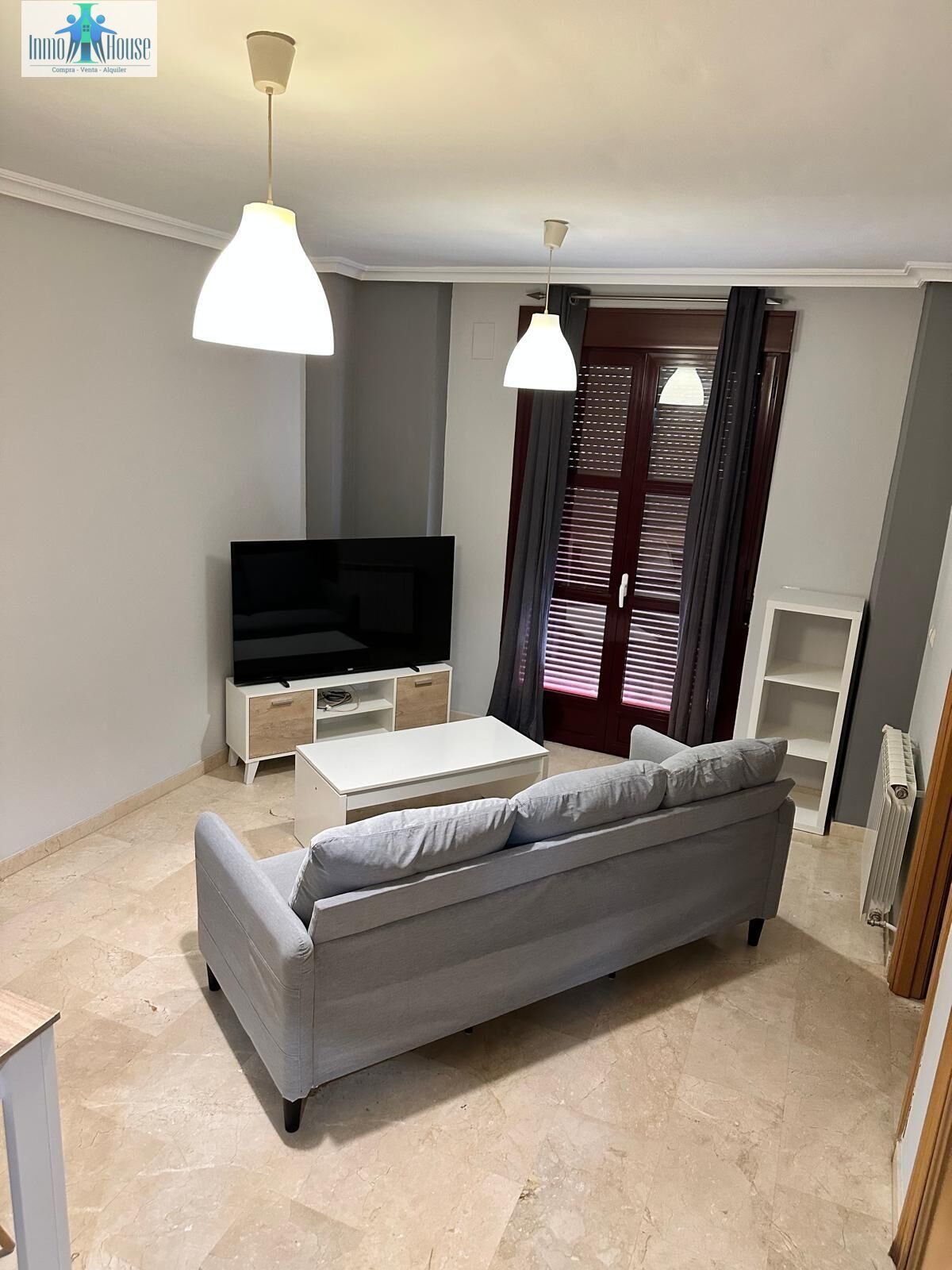 Piso de alquiler en Ensanche - Franciscanos