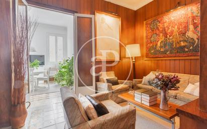 Living room of Flat for sale in L'Hospitalet de Llobregat  with Air Conditioner, Heating and Terrace