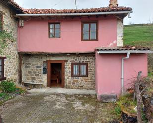 Exterior view of House or chalet for sale in Camaleño  with Private garden