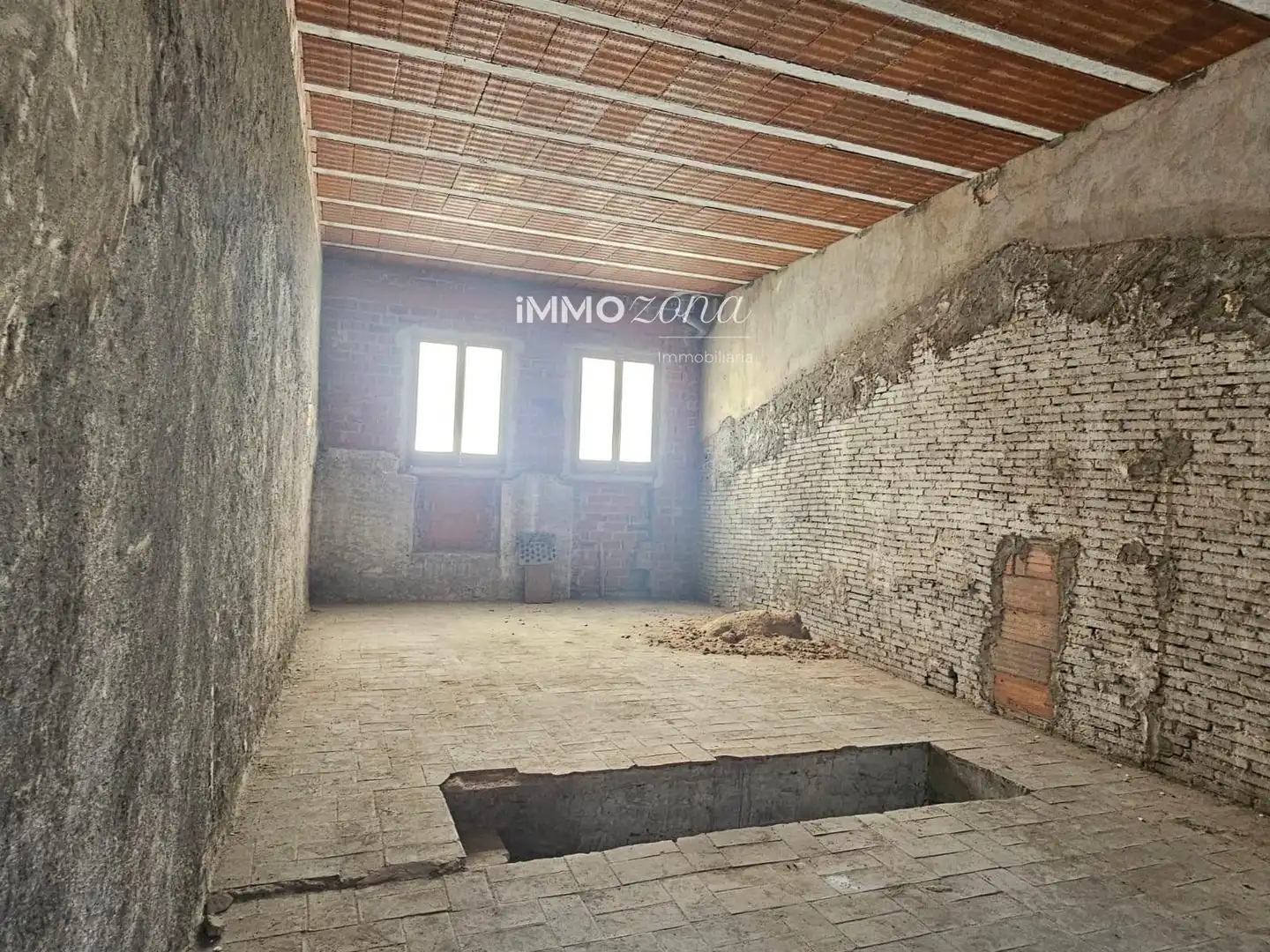 Buildings for sale in Eixample Nord