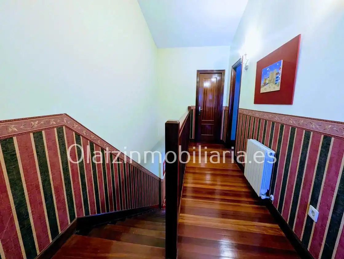 Houses for sale in Artziniega  with Heating, Private garden and Terrace