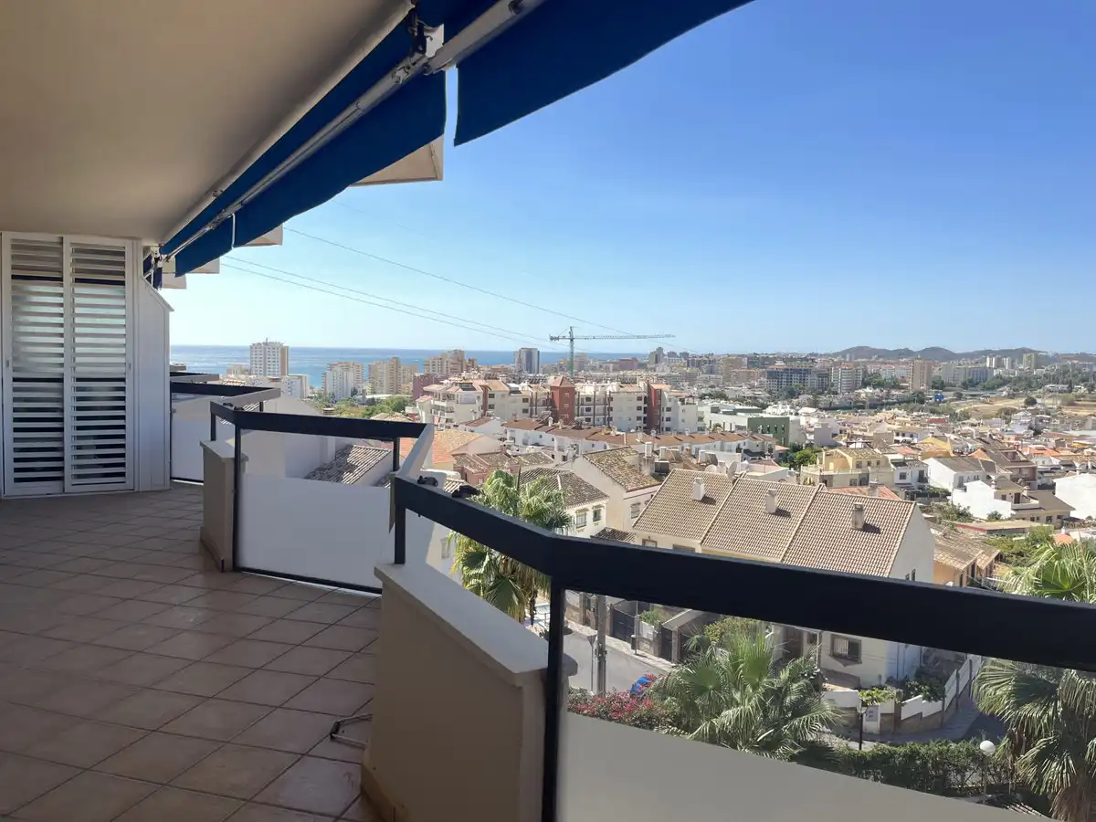 Exterior view of Apartments for sale in Fuengirola  with Air Conditioner, Heating and Terrace