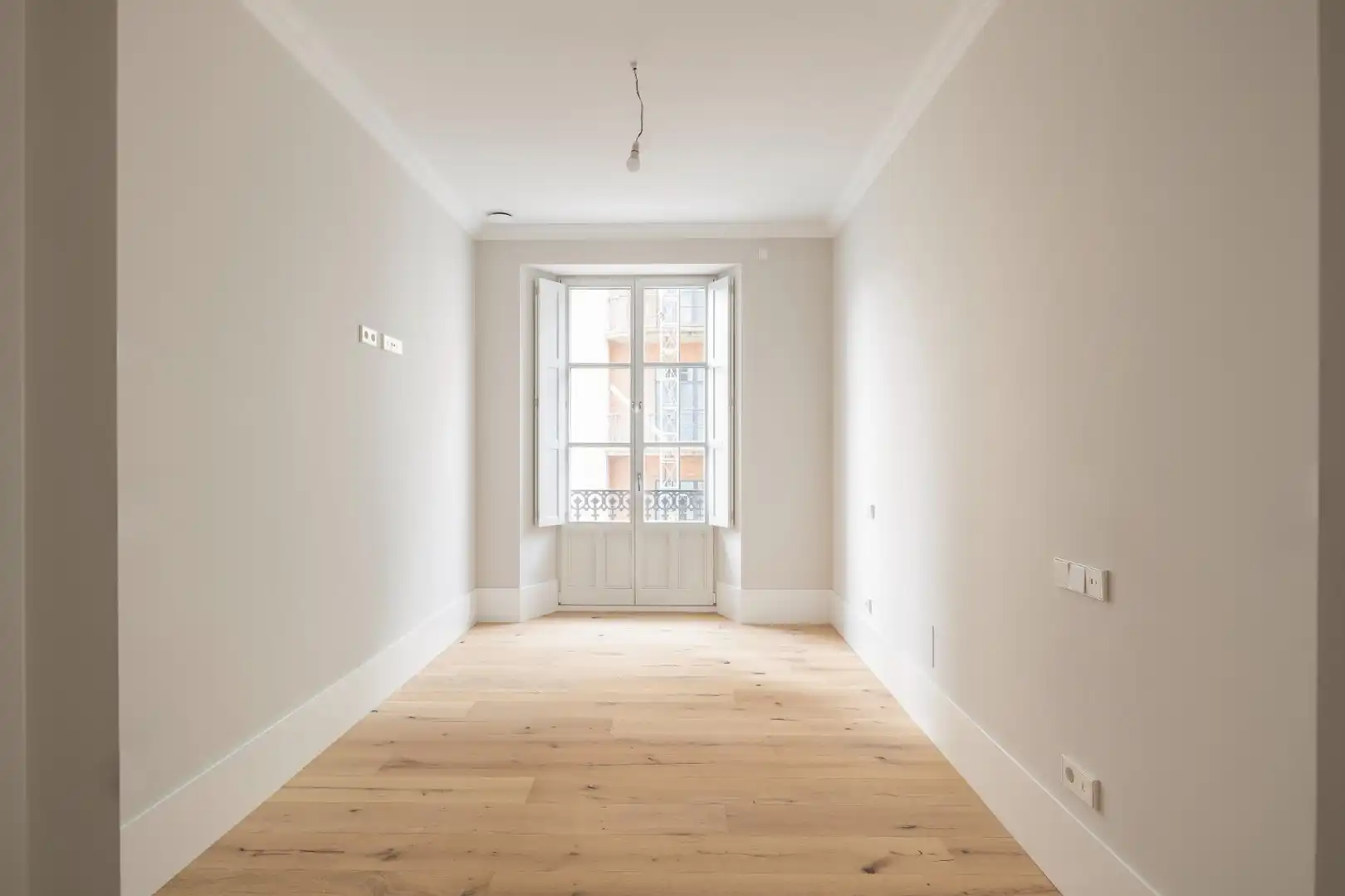 Bedroom of Flat for sale in A Coruña Capital   with Parquet flooring and Balcony