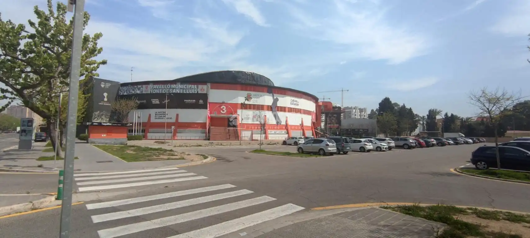 Vista exterior de Local de alquiler en Valencia