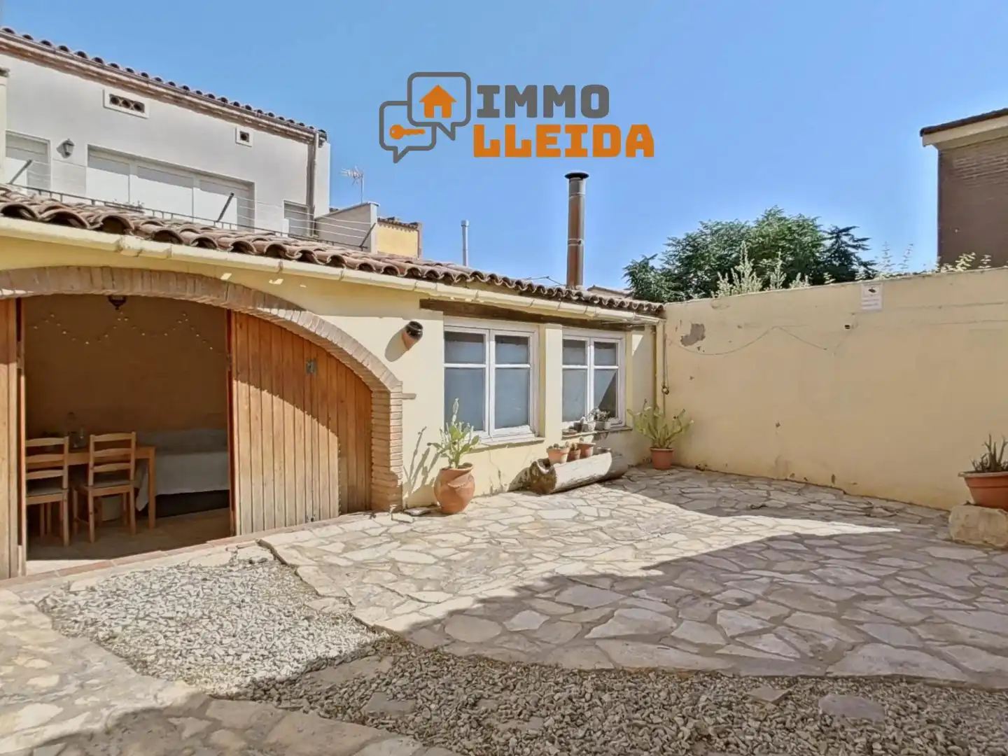 Vista exterior de Casa o chalet en venta en Calaf con Calefacción