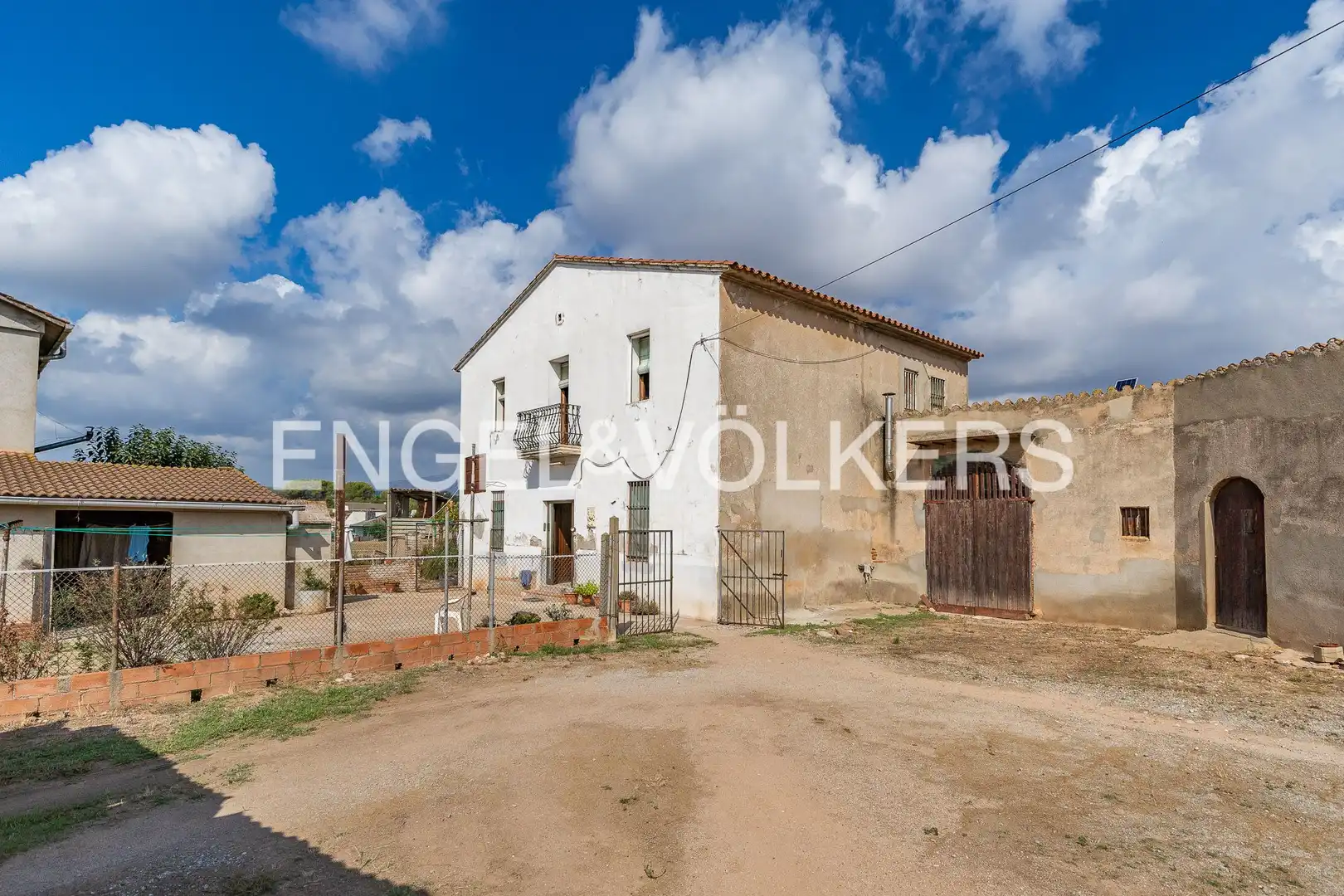 Casa rústica amb terrassa en venda a Palau-solità i Plegamans, imagen 2