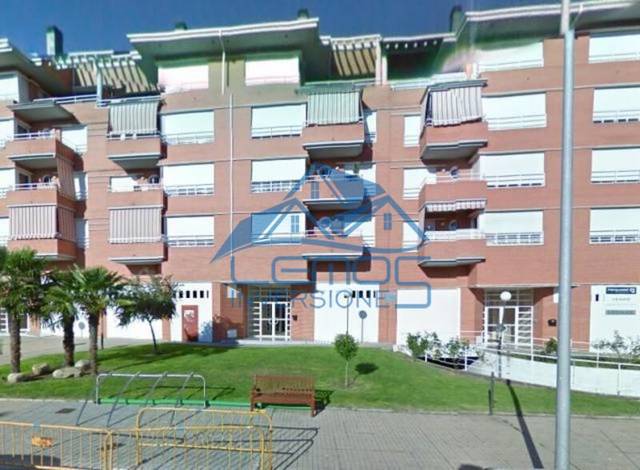 Local comercial en Venta en Asunción en Flores de Sil - La Placa