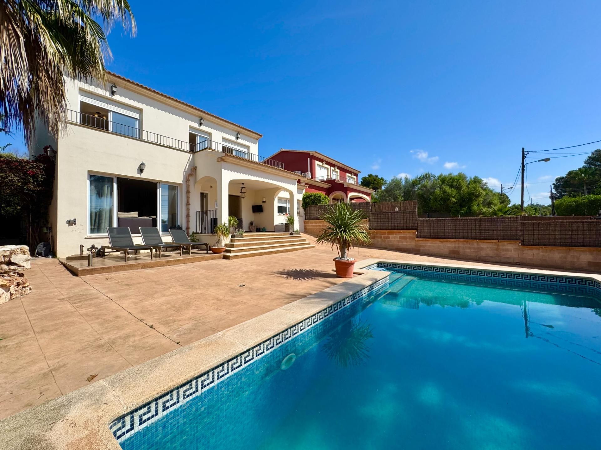 Swimming pool of Single-family semi-detached for sale in Llucmajor  with Air Conditioner, Private garden and Terrace