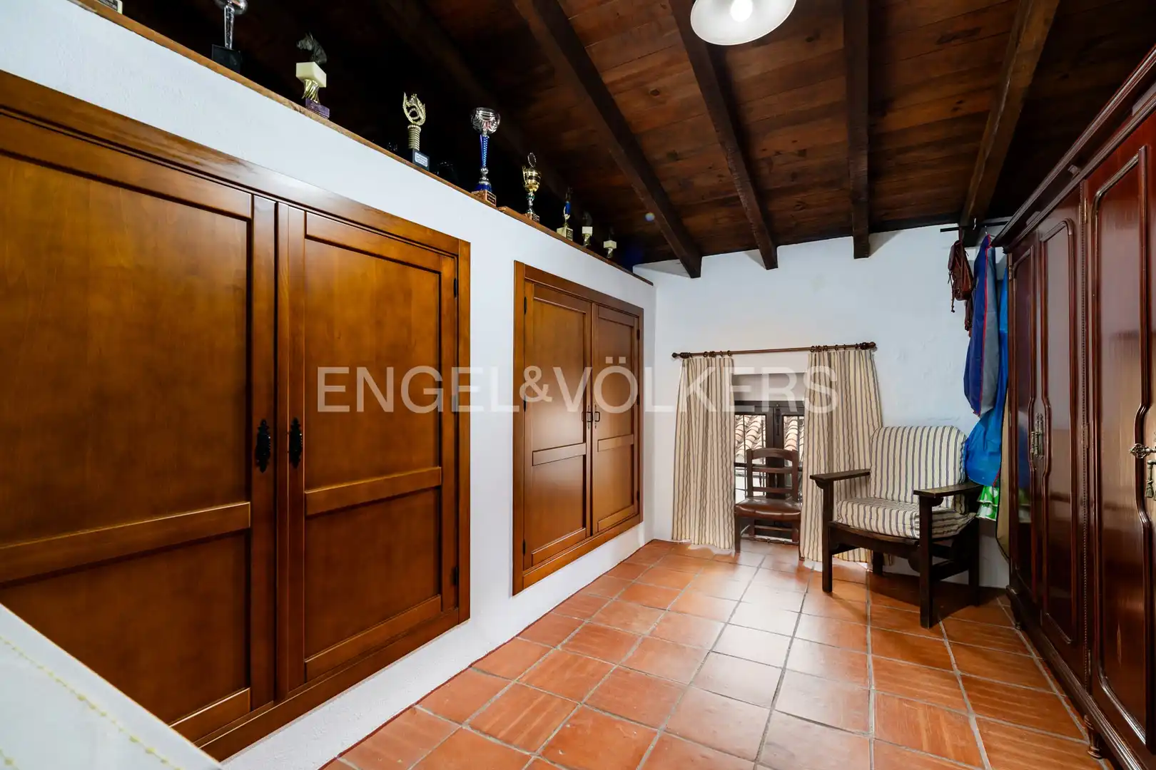 Houses for sale in Grazalema  with Air Conditioner, Heating and Storage room