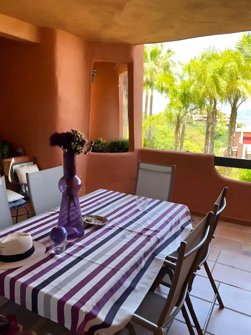 Terrasse von Erdgeschoss zum Verkauf in Marbella mit Klimaanlage, Heizung und Terrasse