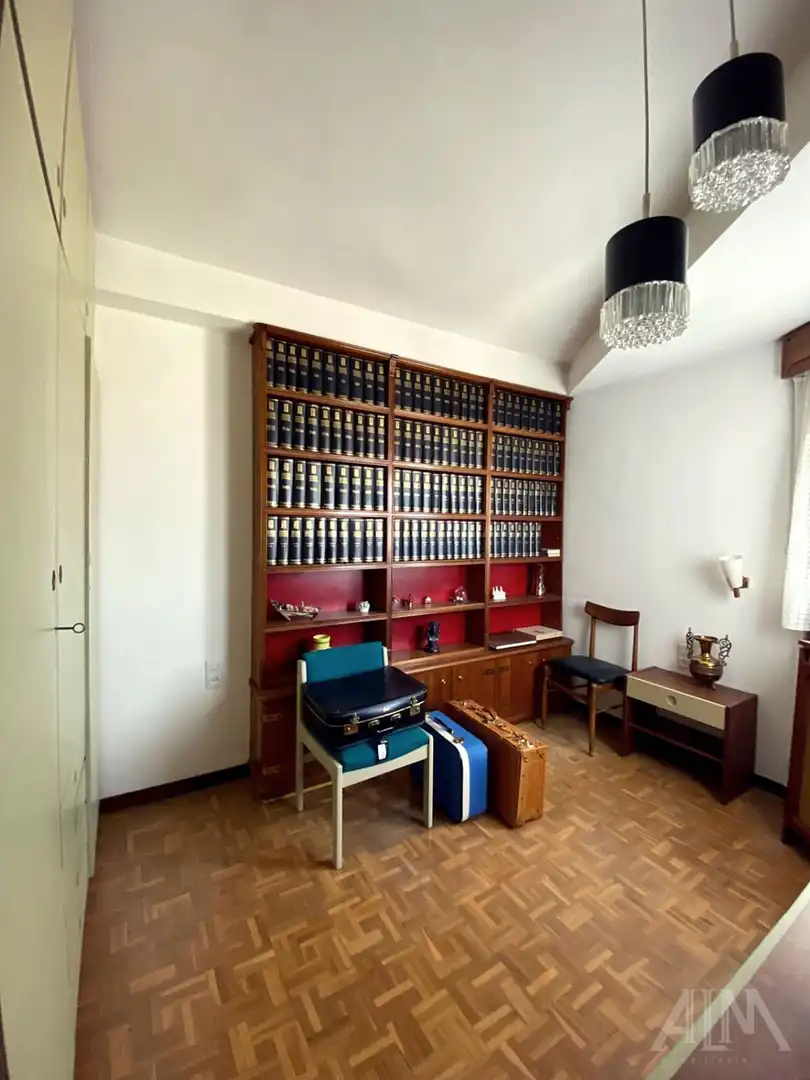 Flat with lift for sale in Reyes Católicos, imagen 9