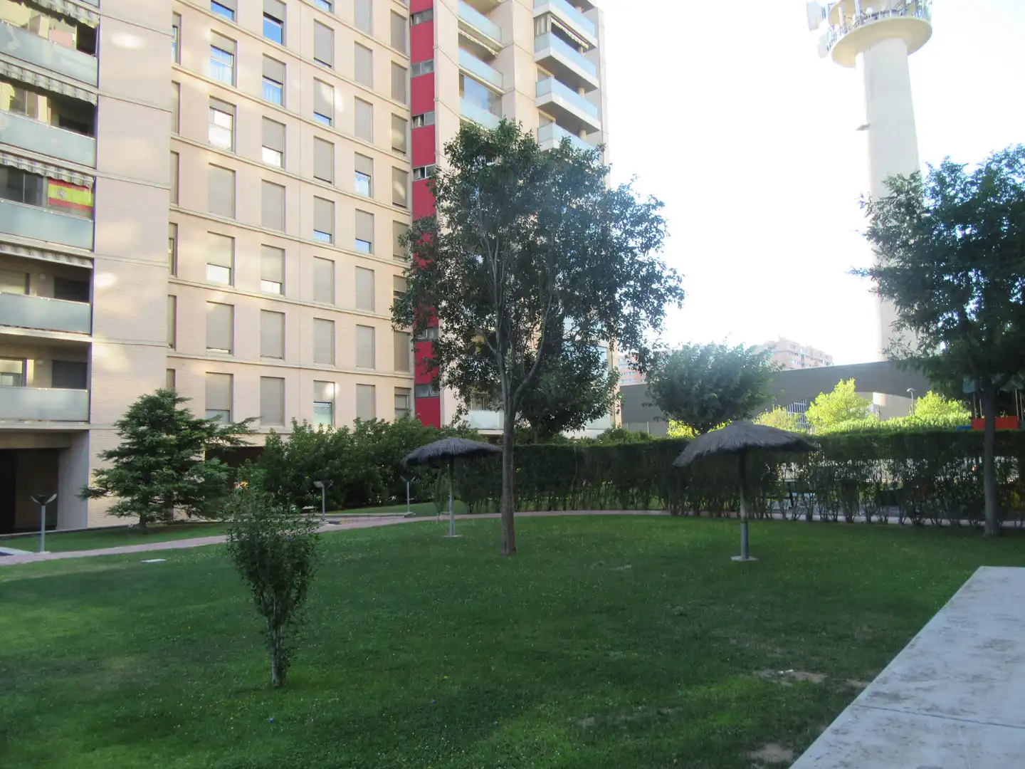 Vista exterior de Piso de alquiler en Zaragoza con Calefacción, Terraza y Trastero