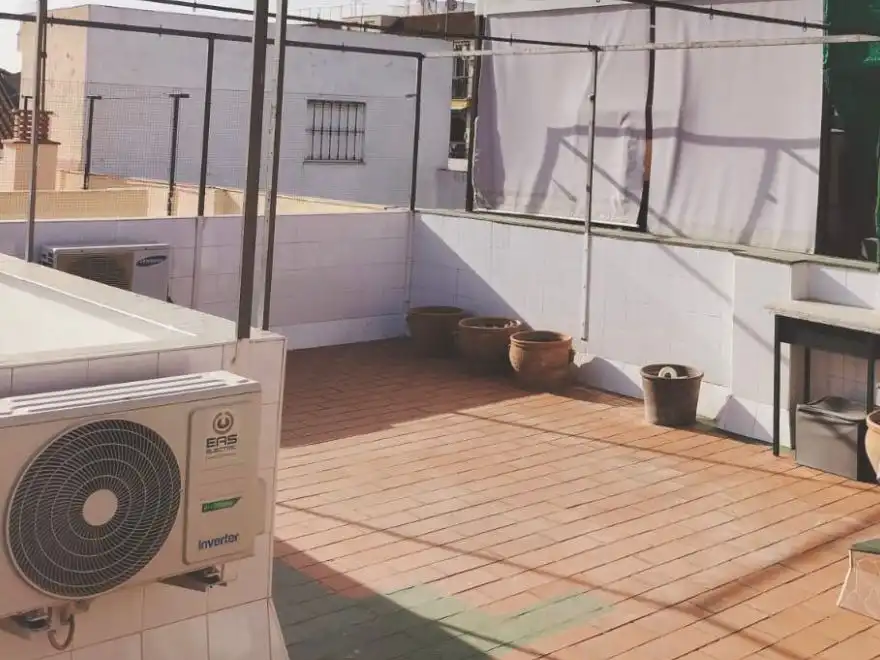 Terraza de Casa o chalet en venta en La Rinconada con Aire acondicionado, Jardín privado y Parquet
