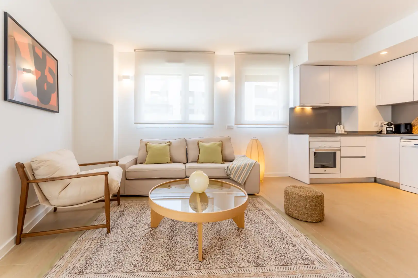 Sala d'estar de Apartament de lloguer en Madrid amb Aire condicionat, Calefacció i Traster