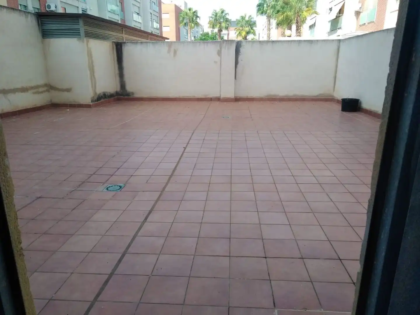 Terrace of Commercial properties for sale in Manises