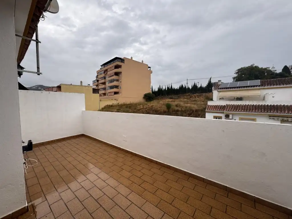 Terrassa de Casa o xalet en venda en Estepona amb Forn i Rentadora