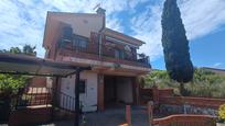Vista exterior de Casa o xalet en venda en Cabrera d'Anoia amb Calefacció, Jardí privat i Terrassa