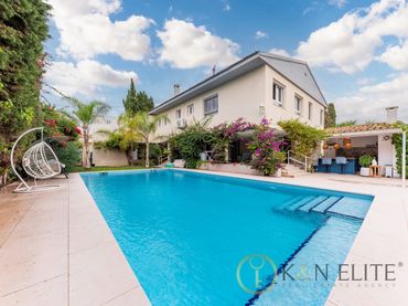 Maison avec piscine à vendre à Carrer Font de Bugaya