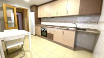 Kitchen of Flat for sale in Bigastro  with Balcony