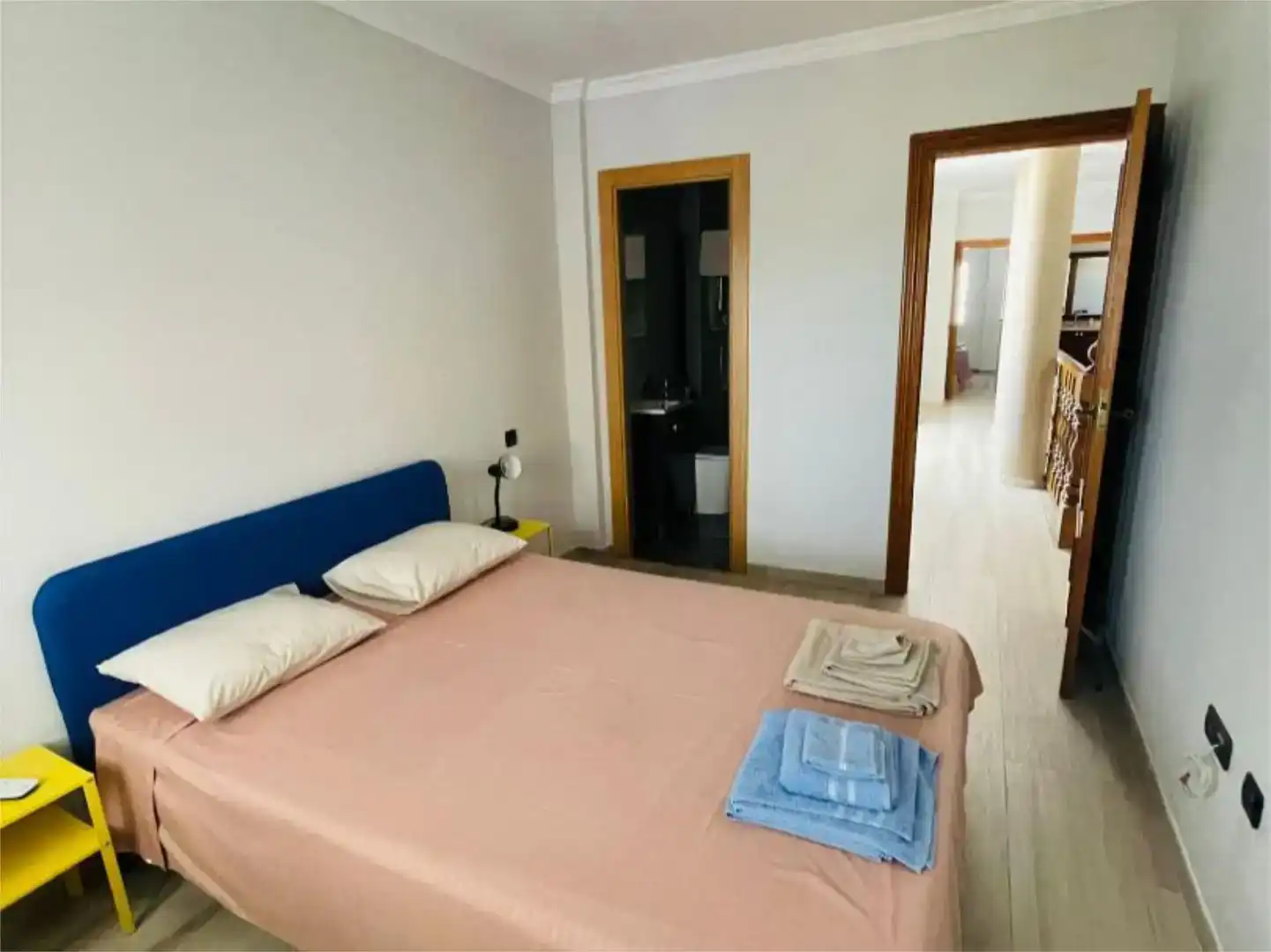 Dormitori de Casa o xalet de lloguer en Castellón de la Plana / Castelló de la Plana amb Aire condicionat, Jardí privat i Parquet