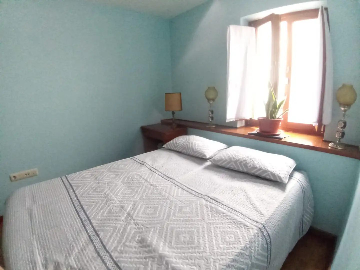 Schlafzimmer von Wohnung zum Verkauf in Betanzos mit Ofen und Balkon