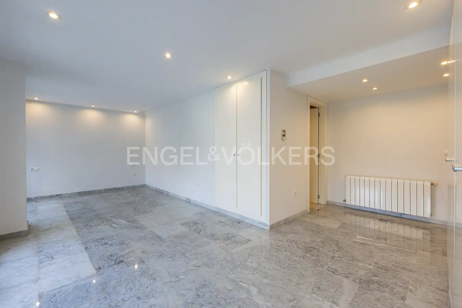 Piso en venta en Valencia con Aire acondicionado, Calefacción y Terraza