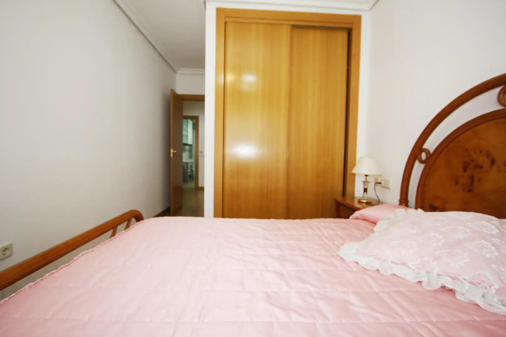 Habitación de Piso en venta en Albacete con Calefacción, Parquet y Amueblado