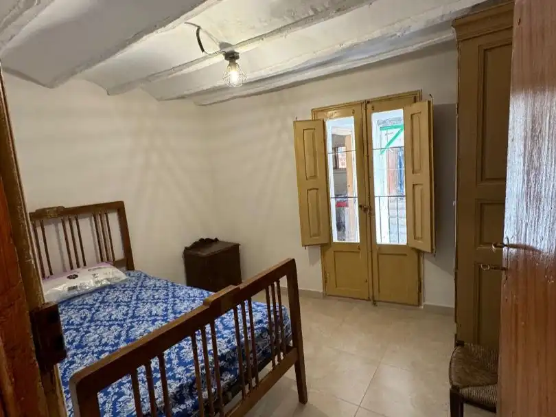 Habitación de Local de alquiler en Aguilar del Río Alhama con Terraza y Amueblado