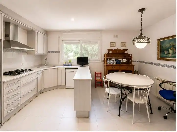 Cuina de Casa o xalet en venda en Teià amb Aire condicionat, Calefacció i Jardí privat
