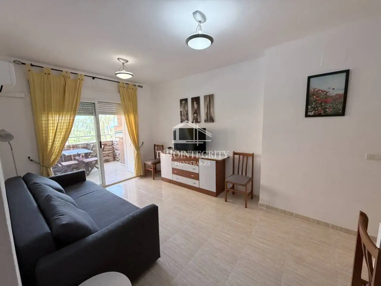 Vista exterior de Apartament en venda en Oropesa del Mar / Orpesa amb Aire condicionat, Terrassa i Moblat