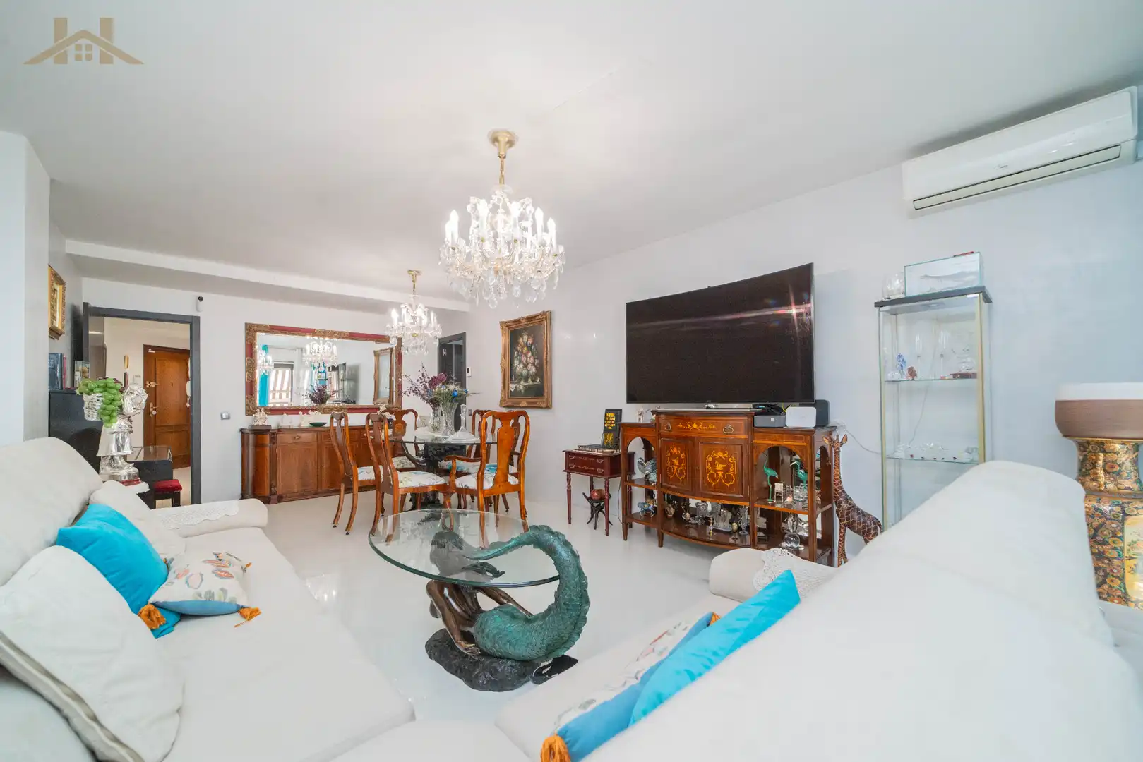 Sala de estar de Piso en venta en Leganés con Aire acondicionado, Balcón y Piscina comunitaria