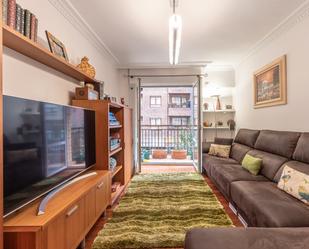 Living room of Flat for sale in Bilbao   with Heating, Terrace and Furnished