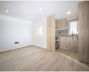 Kitchen of Attic for sale in  Barcelona Capital  with Air Conditioner, Parquet flooring and Alarm