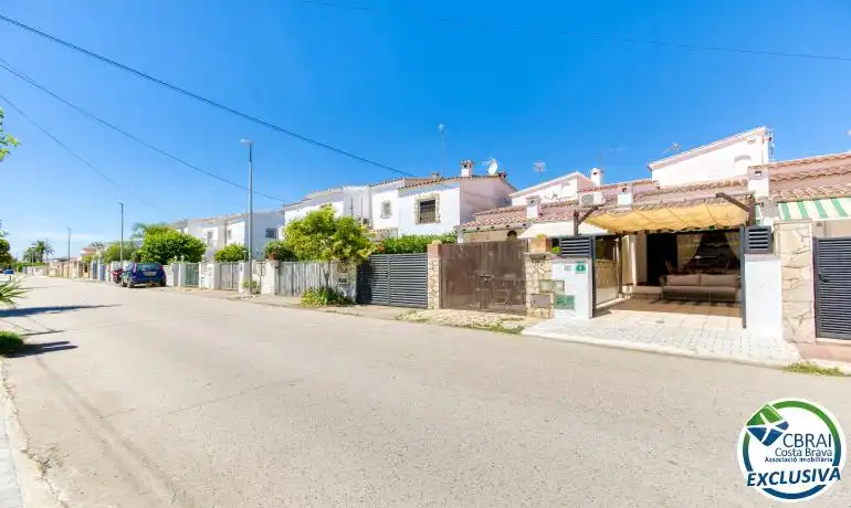Adosado en venta en Carrer Ebre, imagen 4