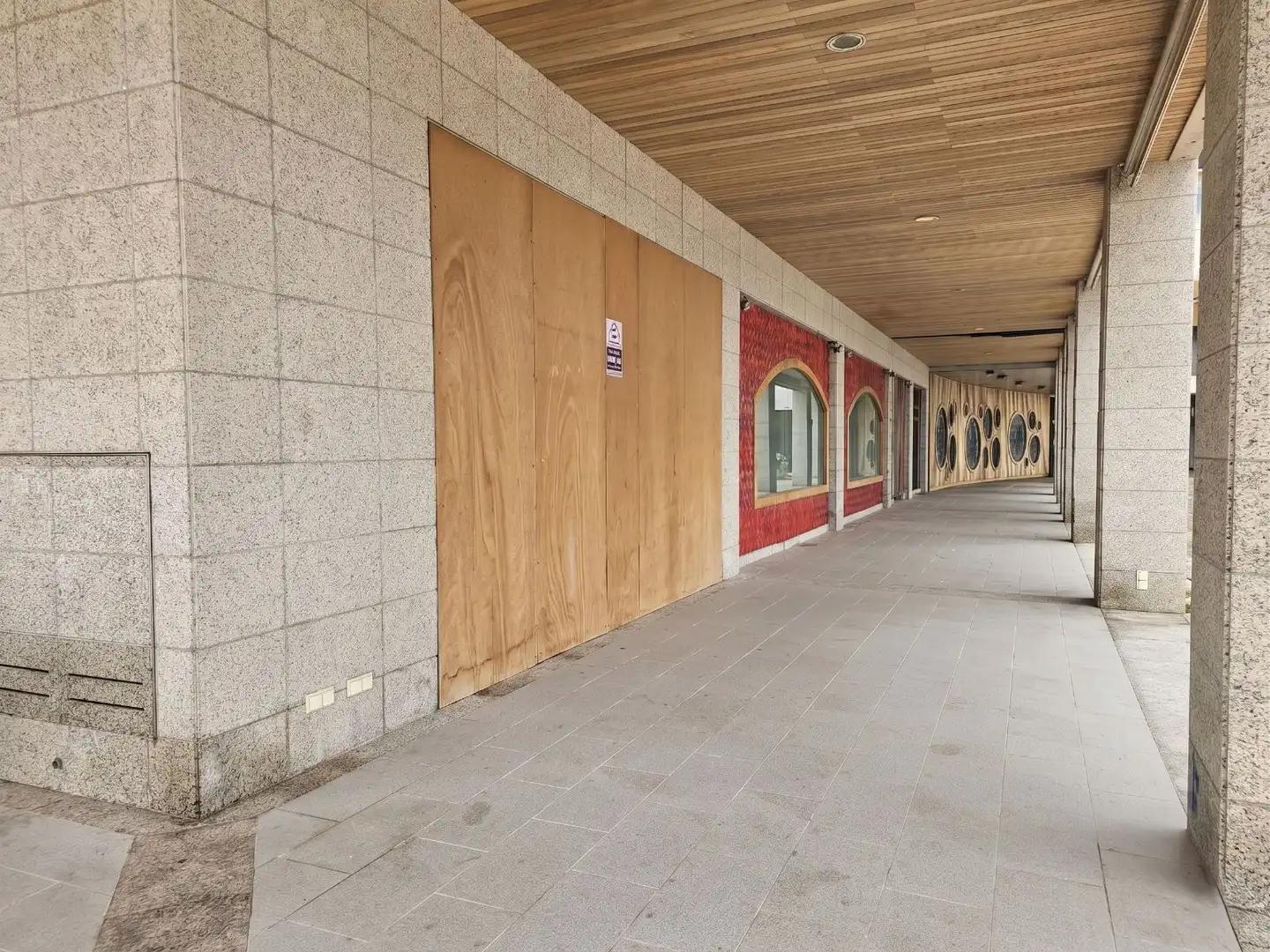 Vista exterior de Local de lloguer en  Palma de Mallorca amb Terrassa i Alarma