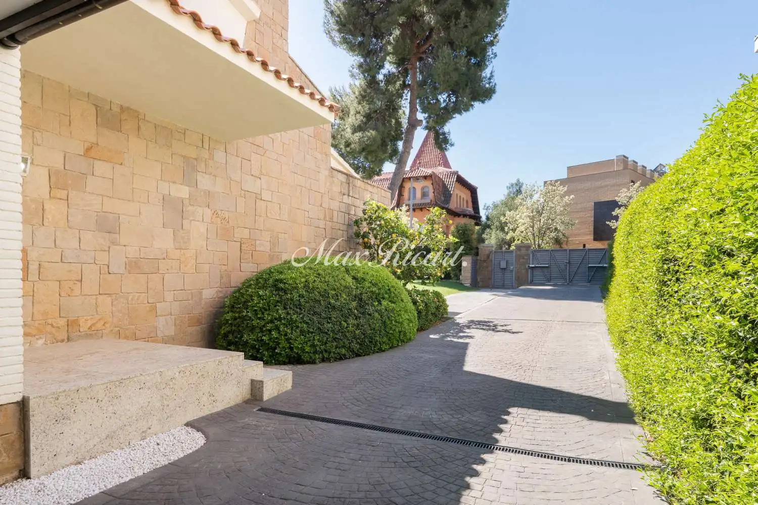 Exterior view of Houses for rent in Barcelona  with Air Conditioner, Heating and Terrace
